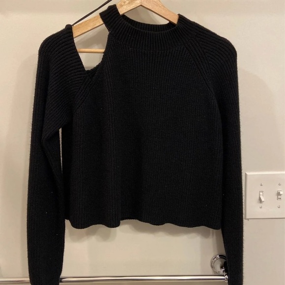 Oak + Fort cut off shoulder - Picture 2 of 5